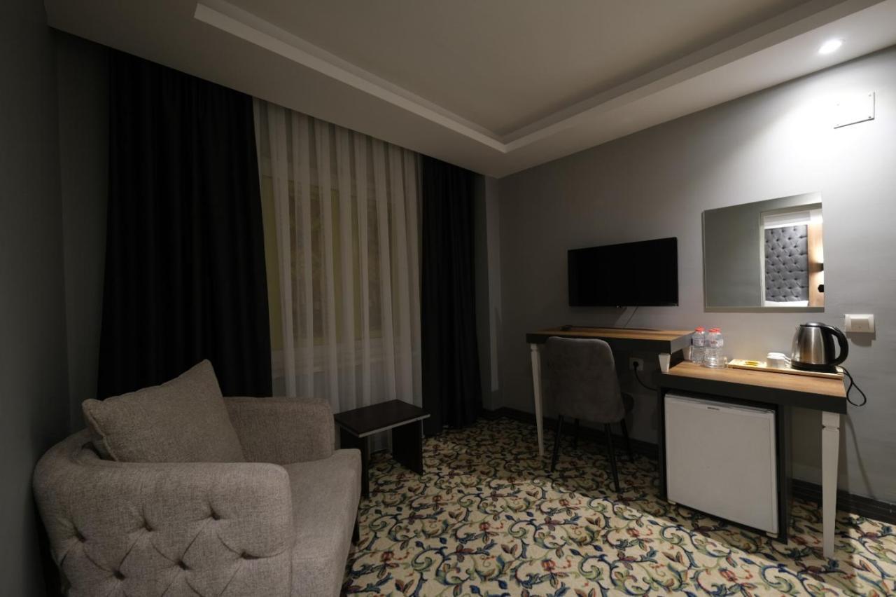 Eniza Hotel Mersin (Mediterranean) Exterior photo
