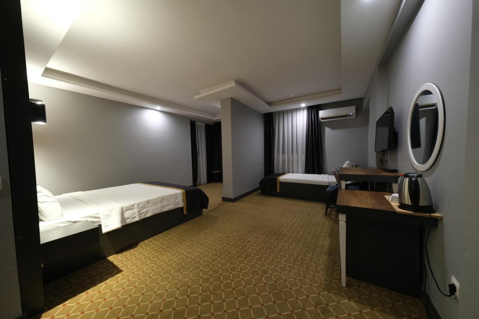 Eniza Hotel Mersin (Mediterranean) Exterior photo