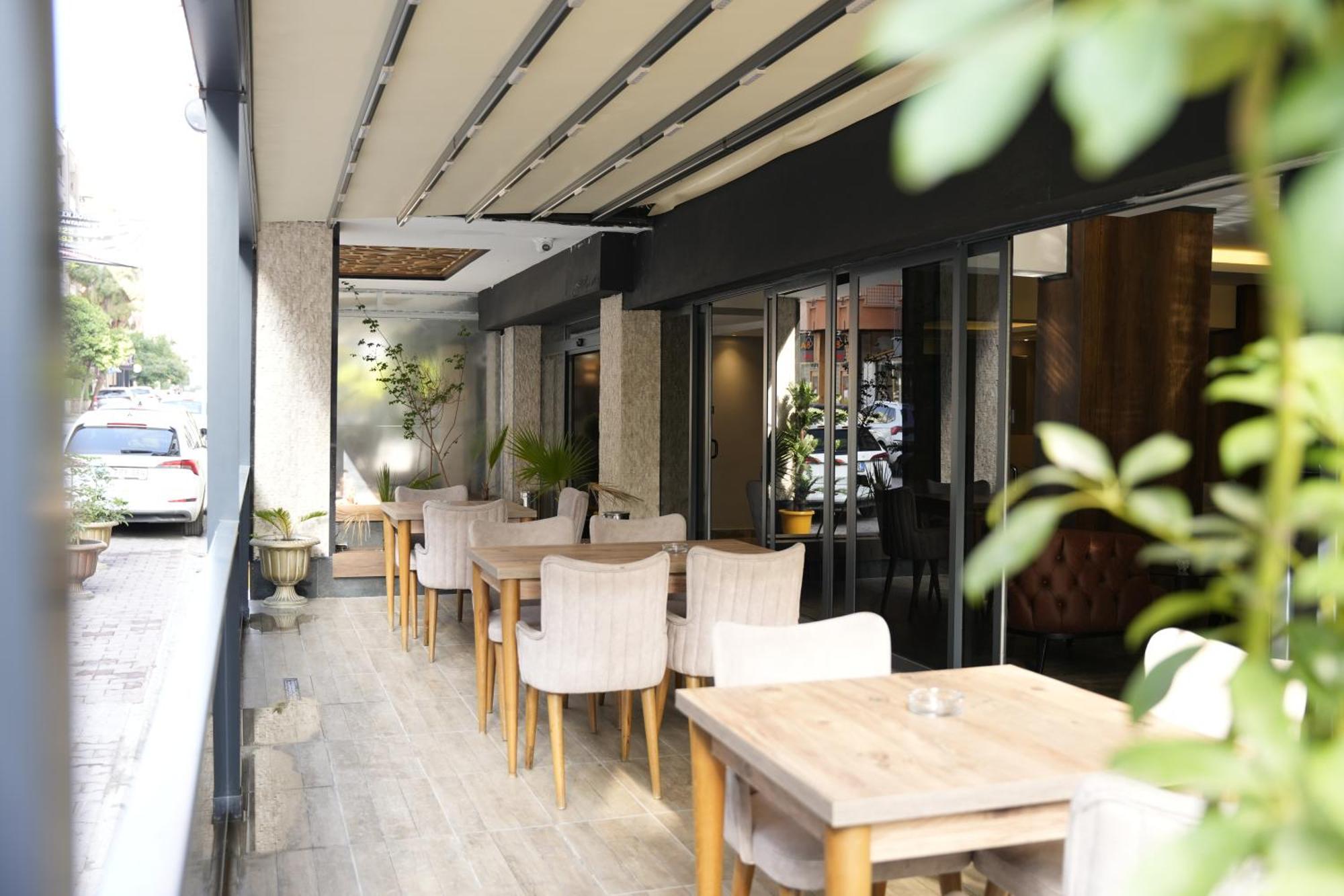Eniza Hotel Mersin (Mediterranean) Exterior photo